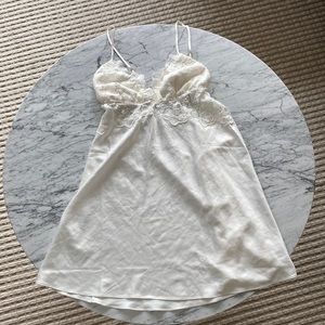 Flora Nikrooz Ivory Chemise